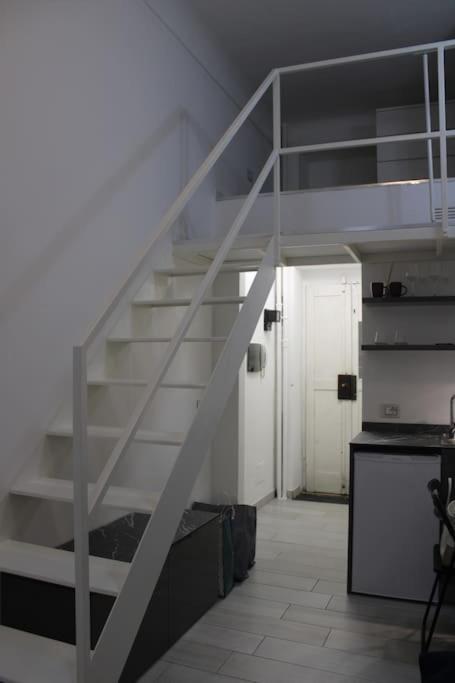 شقة Piccolo Loft A Due Passi Dal Castello ميلان المظهر الخارجي الصورة